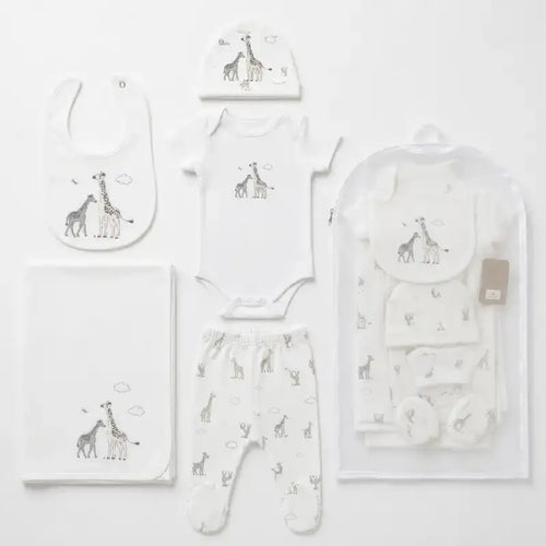 Baby 5 Piece Giraffe Gift Set with Hat, Bib & Blanket Bib