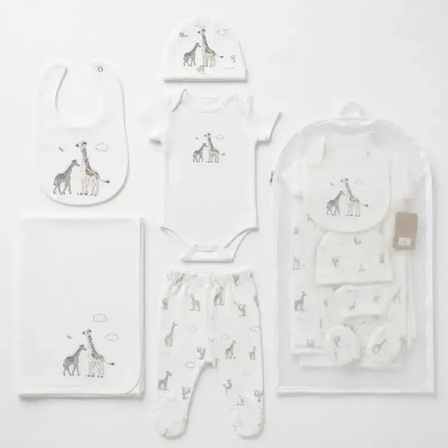 Baby 5 Piece Giraffe Gift Set with Hat, Bib & Blanket Bib