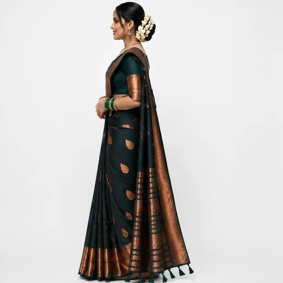 Indian Soft Silk Saree for Women – Rich Pallu Jacquard Saree