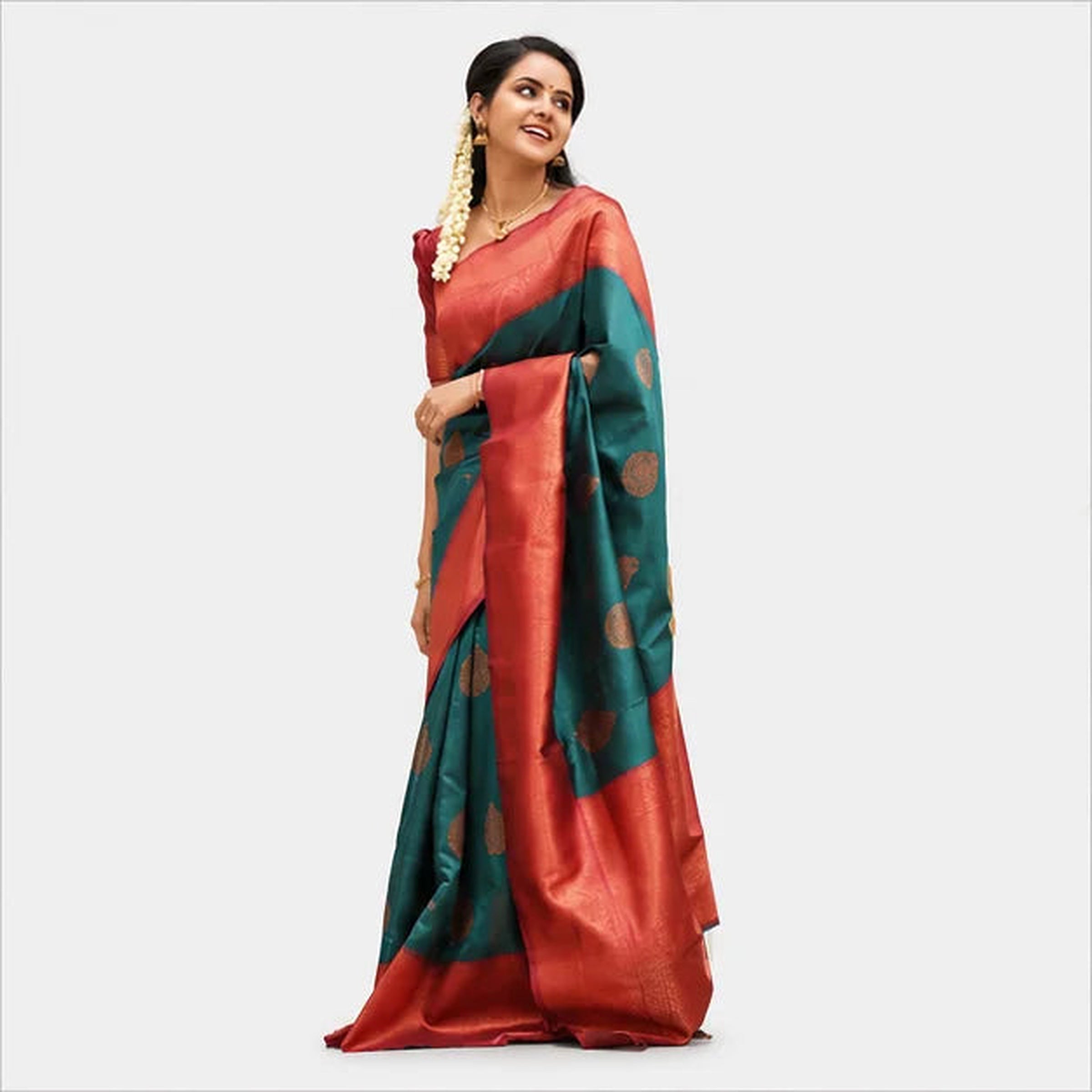 Lichi Silk Saree mit Jacquard Work – Indischer Damen Saree