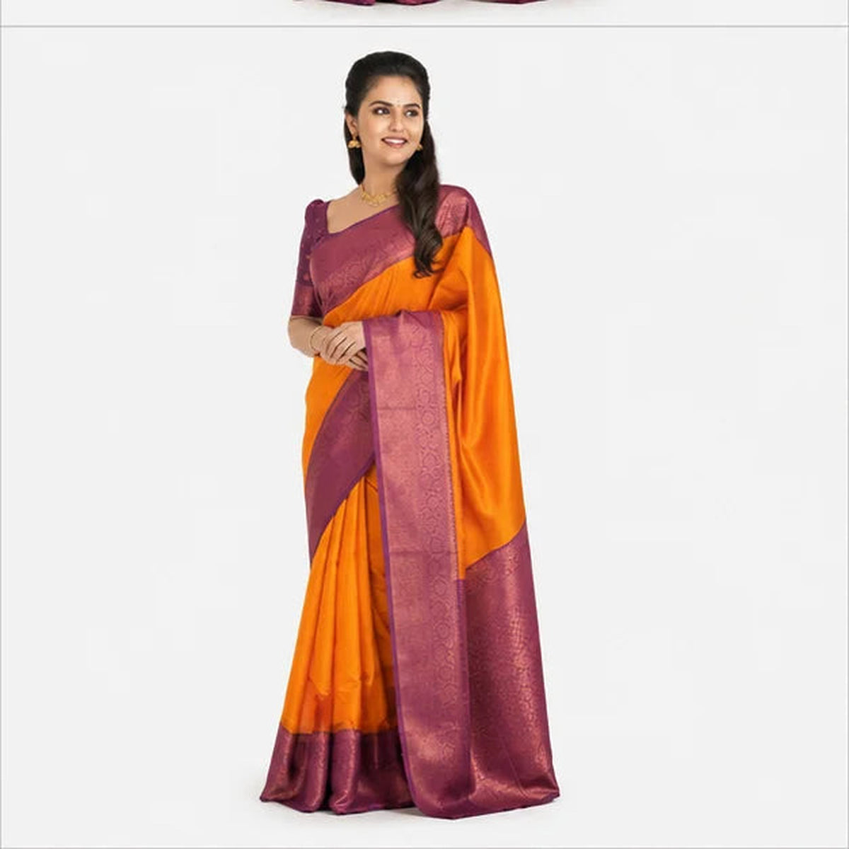 Lichi Silk Saree mit Jacquard Work – Indischer Damen Saree