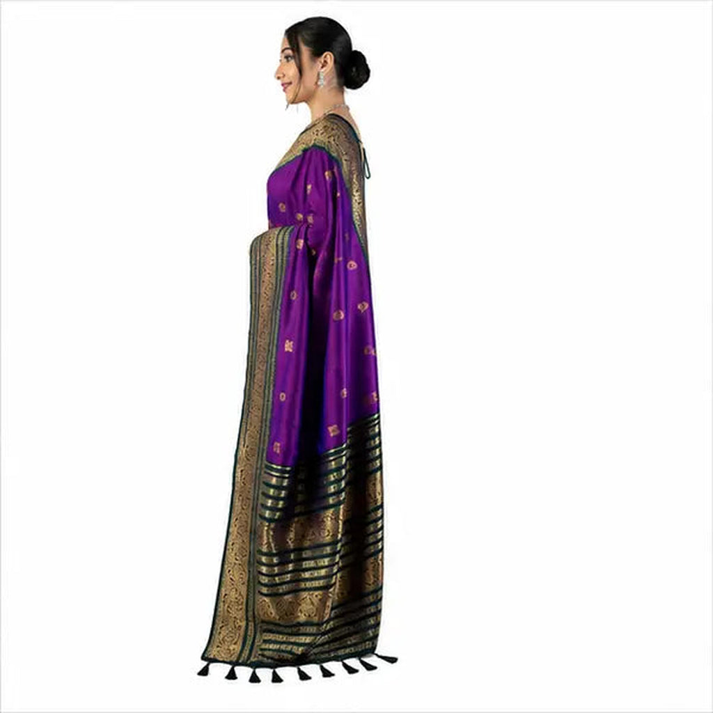 Premium Soft Silk Saree mit Zari-Bordüre – Indischer Damen Saree purple