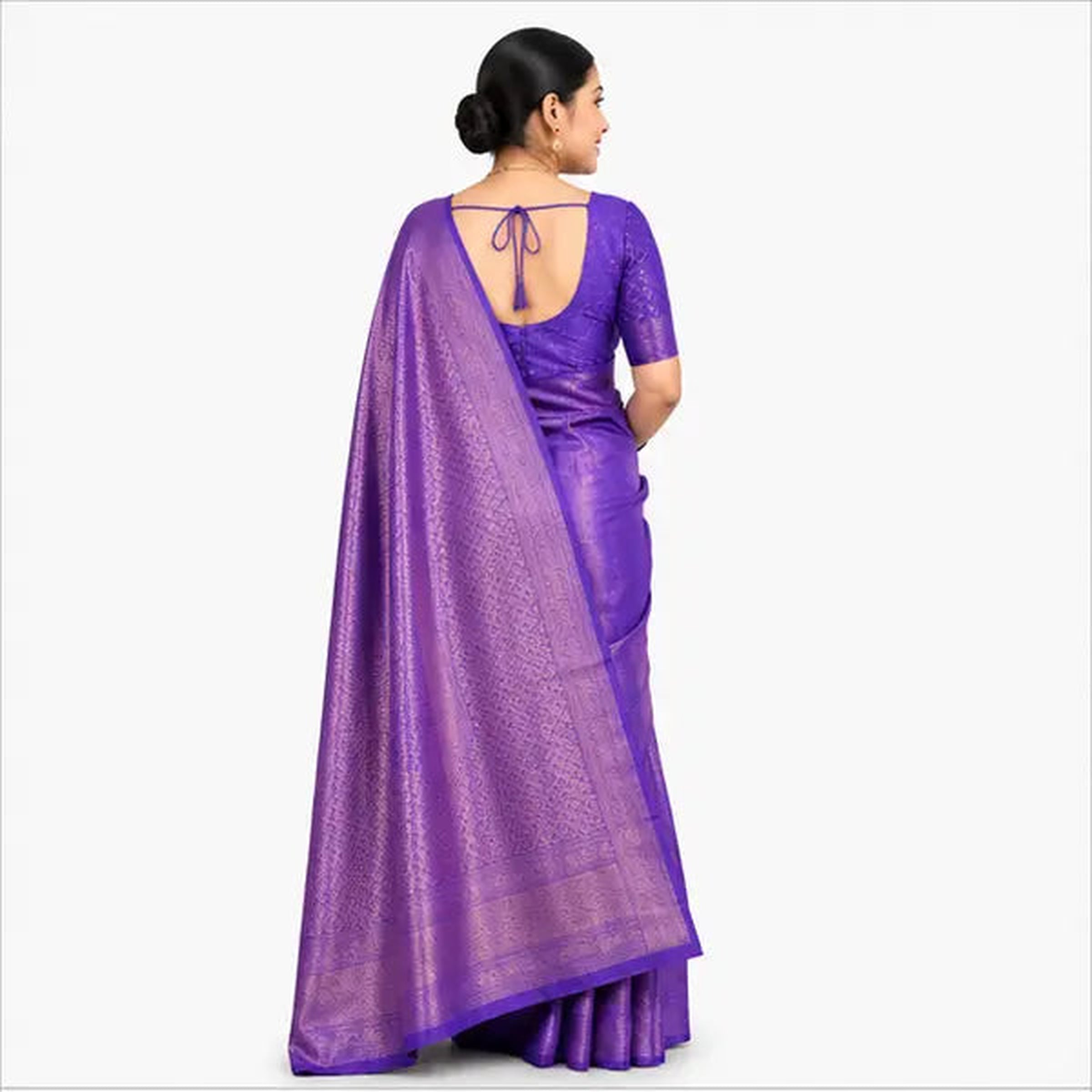 Soft Paithani Silk Saree mit Rich Zari – Indischer Damen Saree  purple