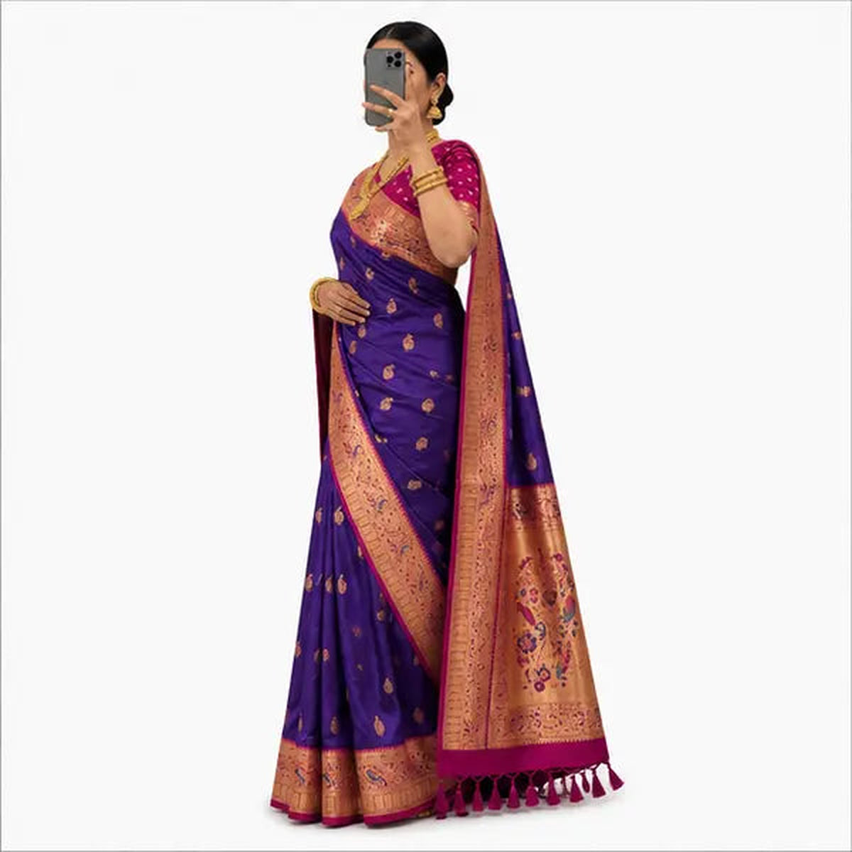 Soft Paithani Silk Saree mit Rich Zari – Indischer Damen Saree purple